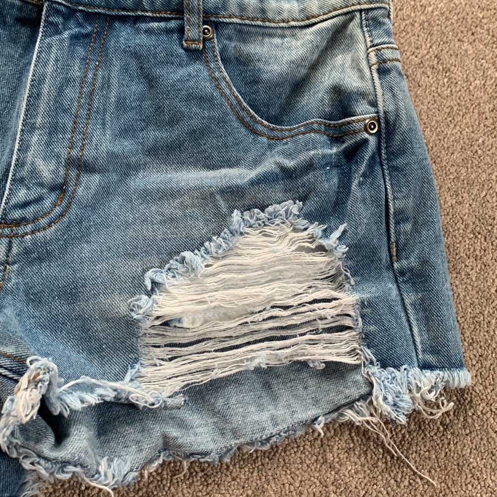 Denim Jean shorts light wash - Picture 2 of 5
